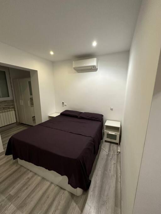 Cozy 1-Bedroom Apartment مدريد المظهر الخارجي الصورة