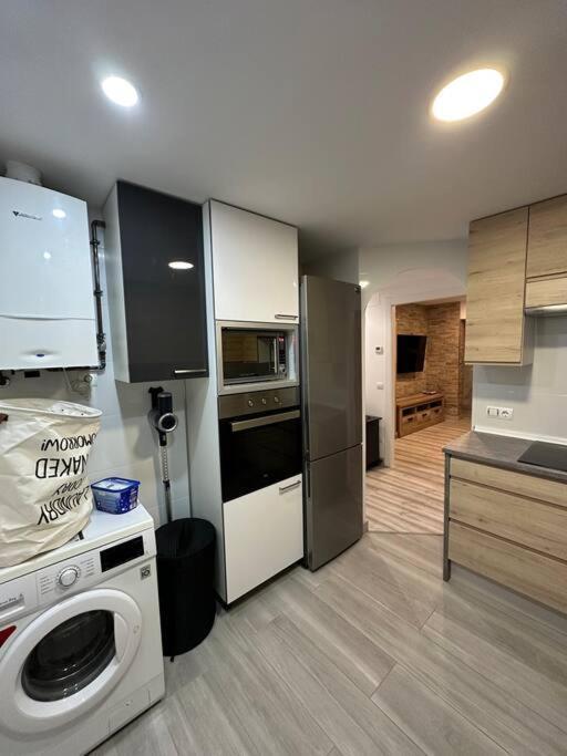 Cozy 1-Bedroom Apartment مدريد المظهر الخارجي الصورة