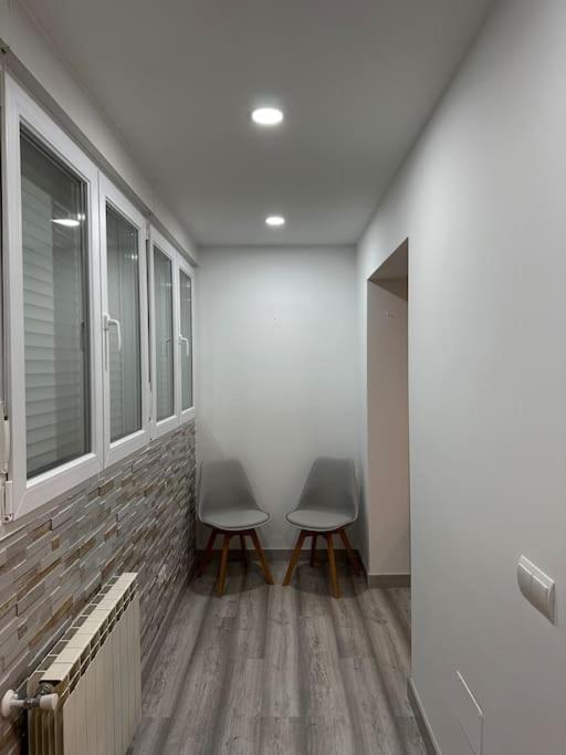 Cozy 1-Bedroom Apartment مدريد المظهر الخارجي الصورة